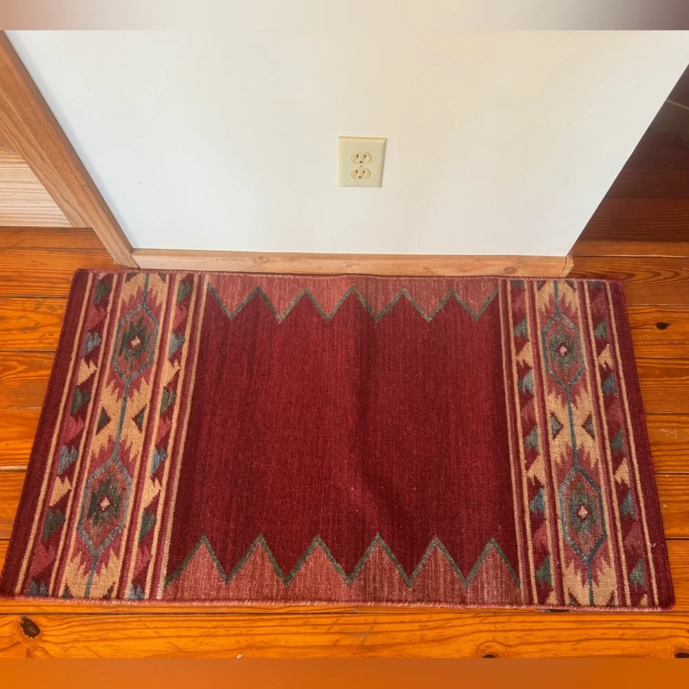 Vintage Handwoven Indian Dhurrie Geometric Rug 2.6’x4.2’ 100% wool. Reversible